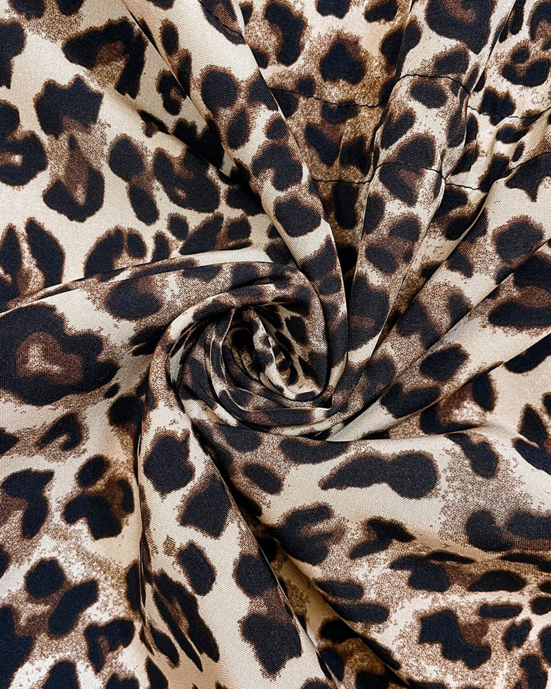 Fioraine - Elegant Leopard Print Coat for Women