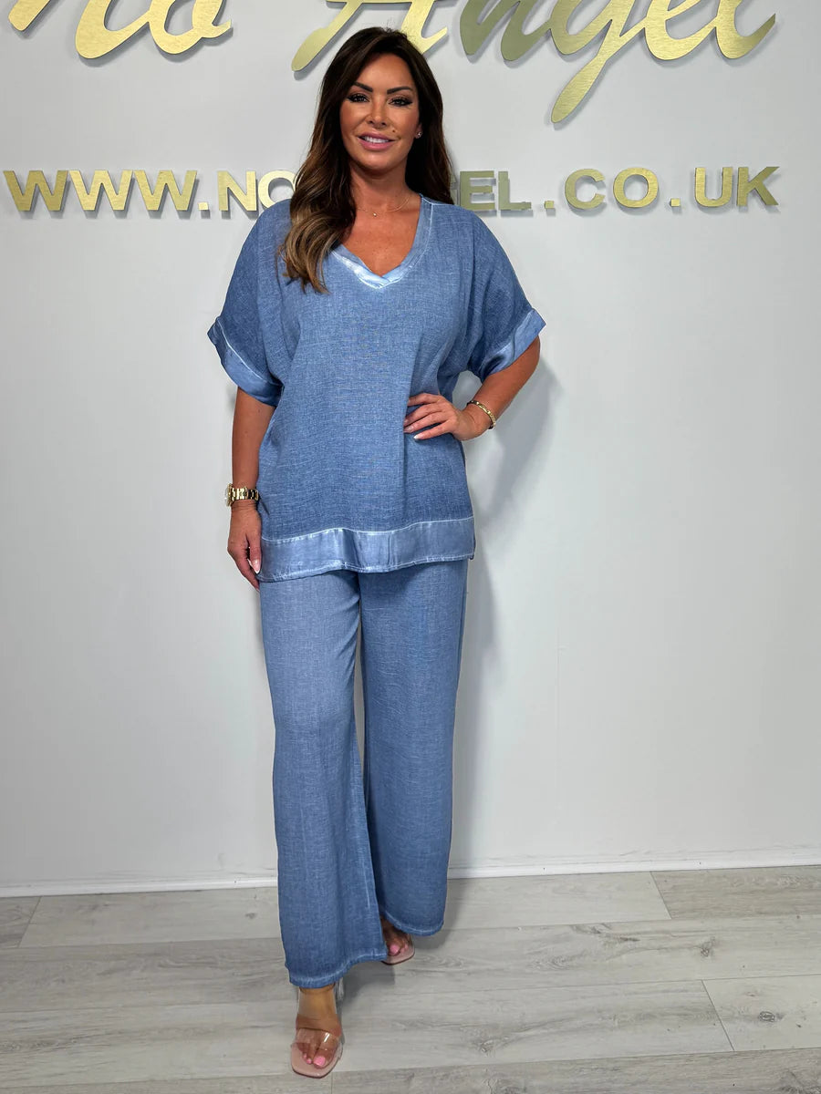 Haliora - Casual and trendy women's set with V-neckline