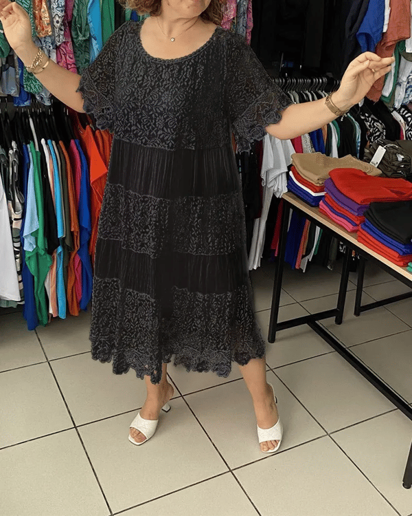 Gwenira™ - Elegant Plain Lace Dress - Subtle Refinement for All Occasions.