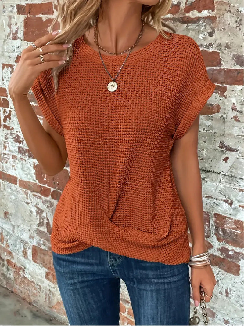 Clarissa™ - Elegant blouse with round collar