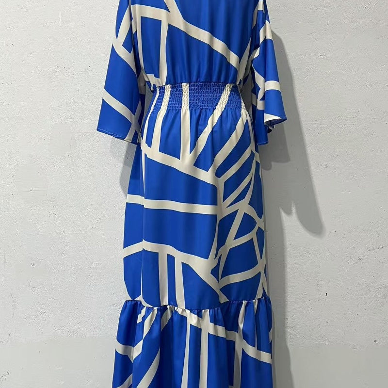 Silvia™ - Elegante getailleerde jurk met V-hals
