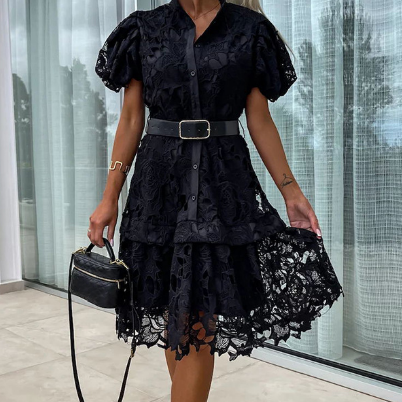 Layla - Retro lace dress with short sleeves and cut-outs for women.